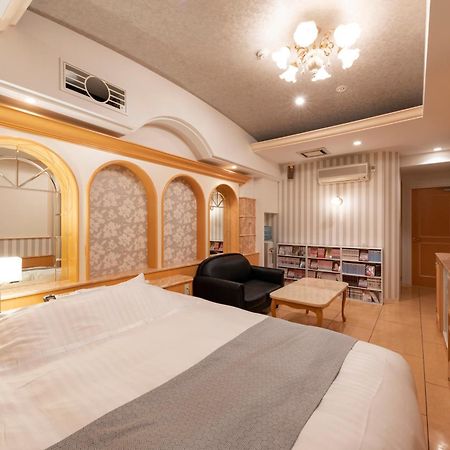 Hotel Luna Sendai -Adult Only Exteriör bild